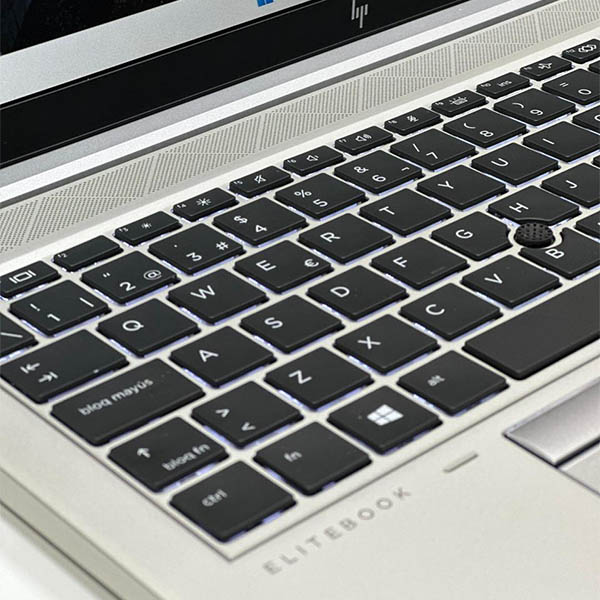 HP EliteBook x360 1030 G3 – Core i5 8ᵉ Gén 16 Go RAM 256 Go SSD