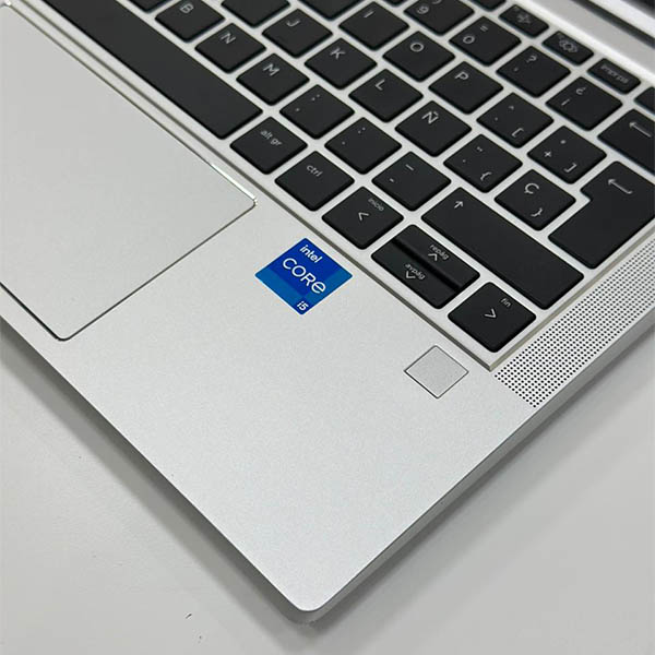 HP ProBook 430 G8 – Core i5 11ᵉ Gén 8 Go RAM 256 Go SSD